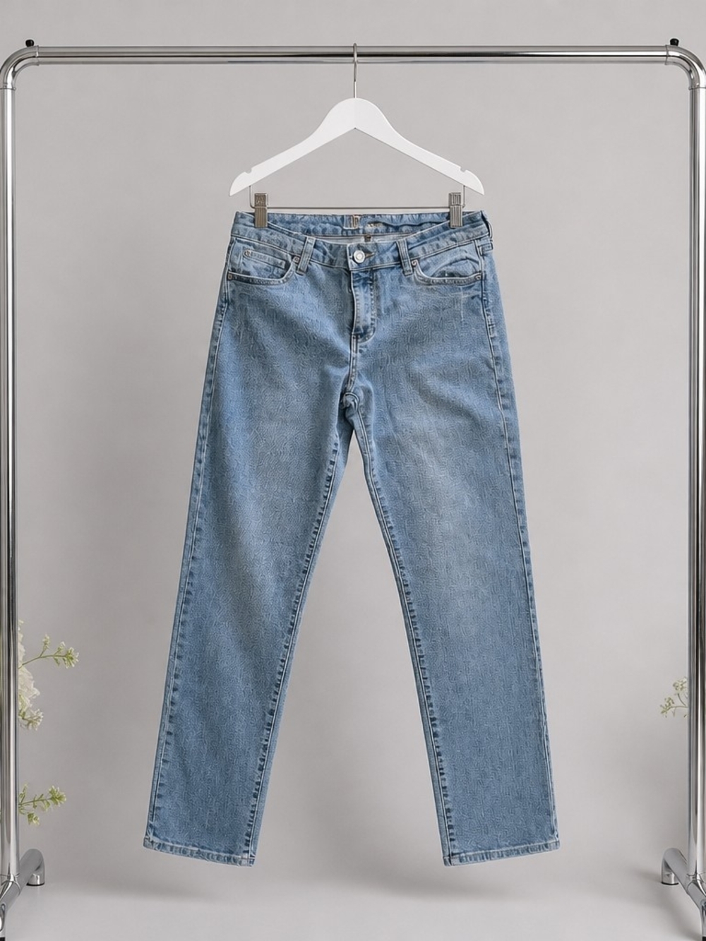Women's Light Blue Straight-Leg Jeans